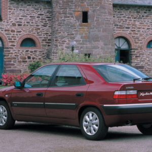 Комплект порогов на Citroen Xantia (1993–1997)