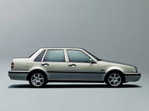 Комплект порогов Volvo 460 (1988-1997)