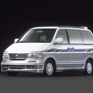 Комплект порогов на Nissan Largo W30 (1993–1999)